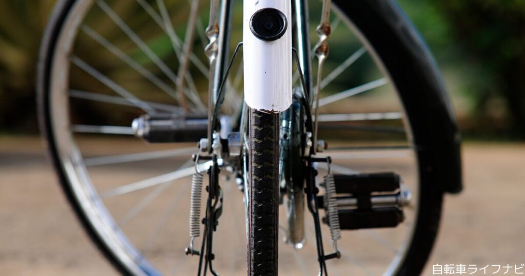自転車の泥除けが曲がった時の直し方は？