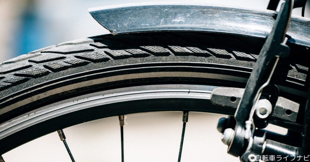 自転車の泥除けが曲がった時の直し方は？